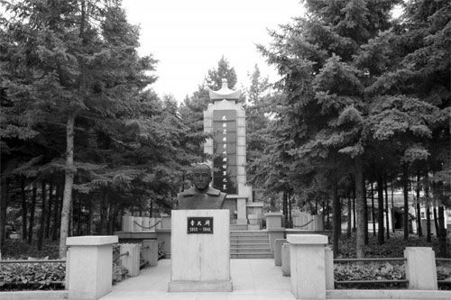 李兆麟将军墓